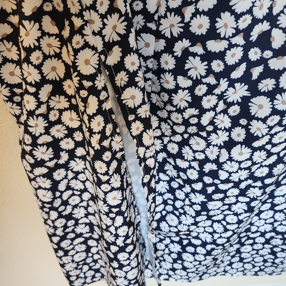 Floral Print Maxi Dress Size M - Picture 8 of 11